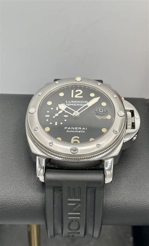 panerai pam 24 bezel review.